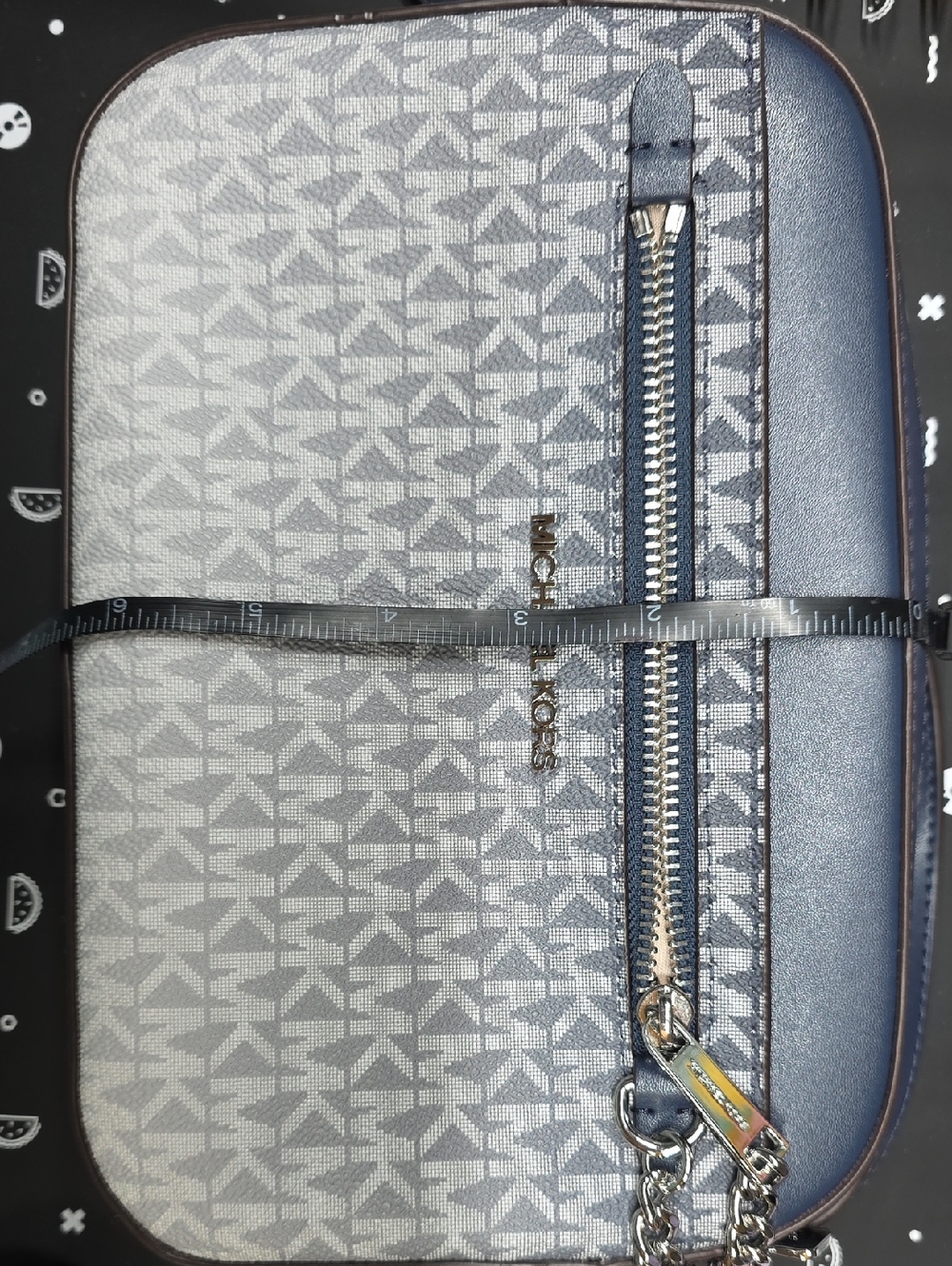 Michael Kors Navy and White Signature Crossbody Bag - Picture 7 of 8